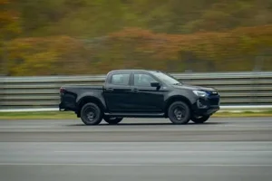 New Isuzu D-Max Plug-in Hybrid 2027: A Powerful PHEV Pickup Set to Challenge the Ford Ranger and BYD Shark-3