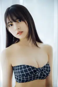 Usa Hiiragi's Youthful Charm: Exclusive Gravure from Young Champion - JP Usa Hiiragi-39