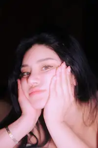 Discover the Alluring Charm of Robin (로빈) in SWEETBOX Like (81P) Photo Collection-1