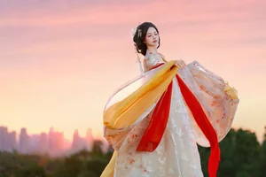 Stunning Mountain Sunset Photography: Xiao Du Tong Xue in YiTuYu Art Language Vol.9311 – Golden Hour Aesthetic and Scenic Travel Inspiration-11