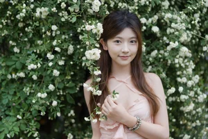 Stunning Portrait Photography: YiTuYu Art Language Vol.9140 Featuring Gao Leng Xiao Bie Tu – Aesthetic Fashion and Elegant Visuals-22