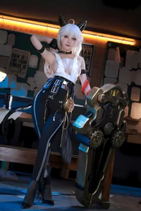 Surreal Beauty: Coser Shui Miao Aqua as Zhezhi in Wuthering Waves-17