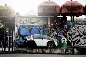 TwoZero Electric Bike: The Futuristic 4-Wheel E-Bike with a Spaceship Cockpit for Sustainable Urban Commuting and Energy-Efficient Travel-6