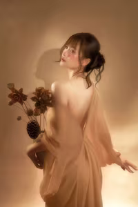 XVG No.35: Vintage Artistic Muse – Dreamy and Pure Beauty-2