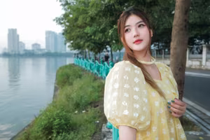 VGU No.135: Capturing Youthful Radiance: Girl in Yellow Dress Finds Serenity by the Lakeside.-2