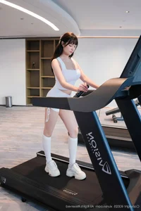 Gym Chic: Ruan Qing's Stunning Fitness-Inspired Photoshoot-16