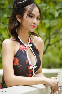 Alluring Asian Beauty | Modern Cheongsam Girl Exudes Charm-9