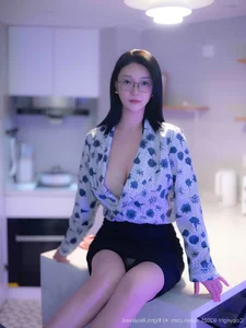 Elegant Portrait Photography Collection: Ya Ru Lao Shi in XiuRen No.10866 - 62 High-Quality Fashion Images for Creative Inspiration-22