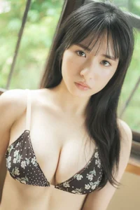 Stunning Digital Photo Book of Karen Naito: FLASH Exclusive Collection "Zutto Kimi wo" Featuring 78 High-Definition Images of the Japanese Model.-23