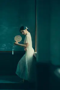 Immerse in Artistic Beauty: Xiao Ran's Graceful Dance Amidst Ancient Nature - YiTuYu Vol.8777-13