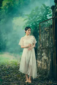 Immerse in Artistic Beauty: Xiao Ran's Graceful Dance Amidst Ancient Nature - YiTuYu Vol.8777-12