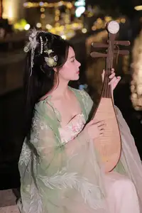 VGU No.175: Ethereal Asian Beauty In Traditional Attire Amidst A Dazzling Nightscape Of Lights-3