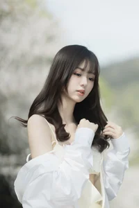 Elegant Portrait Photography: YiTuYu Art Language Vol.9296 featuring Ci Qing Shi Dou Ya in Minimalist White Fashion Style-7