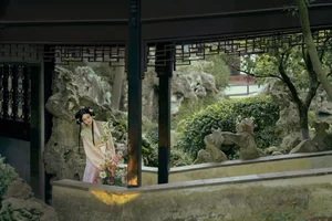 Ethereal Spring Glow: Yu Wei Jiang Captivates in the Art Language Vol. 9069 Photography Series-19