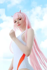 Dreamy Sky Vibes with Coser Peach Milky as Zero Two-0
