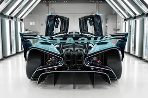 Bugatti Bolide: The Final Masterpiece of the Legendary W16 Engine-2