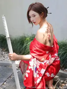 Jin Yun Xi Yuki: Enchanting Beauty in a Fiery Red Kimono, Captivating Every Gaze - XiuRen No.10683-46