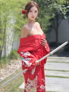 Jin Yun Xi Yuki: Enchanting Beauty in a Fiery Red Kimono, Captivating Every Gaze - XiuRen No.10683-9