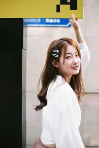 Urban Charm with Xiao Ming: A Glimpse into YiTuYu Vol.8806-0