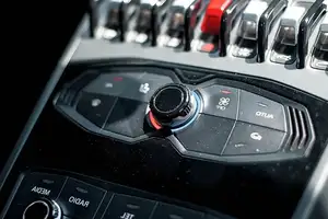 Experience the Fiery Red Lamborghini Huracan LP580-2: A Supercar Masterpiece for a Dong Nai Tycoon-4