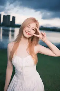 Lin You Ga Ga: Pure Beauty Unveiled in YiTuYu Art Language Vol.8638-17