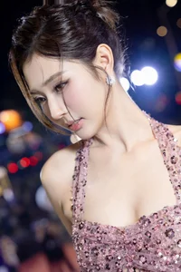 Sweet and Sparkling Elegance Under Night City Lights-1