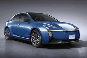 The All-New Toyota Corolla 2027: A Futuristic 13th Generation Sedan Featuring Electrified Performance, Sleek Aerodynamics, and Next-Level Hybrid Technology for Modern Drivers.-1