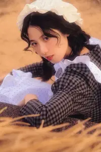 Discover Zhu Qing in YiTuYu Vol.8780: Rustic Charm & Radiant Smiles-13