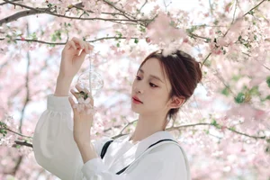 Spring Muse: Pure Elegance in JK Uniform Amidst Blossoms-32