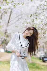 Spring Muse: Pure Elegance in JK Uniform Amidst Blossoms-10