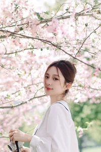 Spring Muse: Pure Elegance in JK Uniform Amidst Blossoms-15