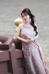 Enchanting Vietnamese Beauty: A Graceful Portrait in Modern Traditional Dress and Fan-2