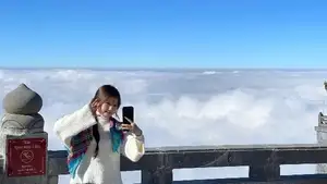 Fansipan: Discover the Breathtaking Sea of Clouds from the Peak, an Unforgettable Northwest Adventure.-2