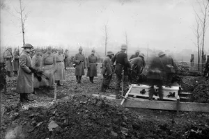 Rare World War I Photography: A Haunting Look at the Great War Through the Lens of a German Officer’s Unique Historical Archives-15