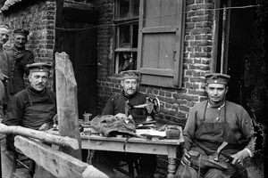 Rare World War I Photography: A Haunting Look at the Great War Through the Lens of a German Officer’s Unique Historical Archives-6