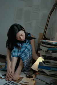 YiTuYu Vol.8762 Hu Die Mei Mei Capturing Solitude Art Language Unveiled-19