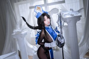 Coser Rioko: Goddess of Victory Nikke Maiden Ice Rose Cosplay Unveiled-2