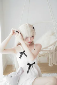Stunning Sora Kasugano White Dress Cosplay by Shi Wan Zhen Zhi Fu Te - Elegant Yosuga no Sora Anime Photography Collection-23