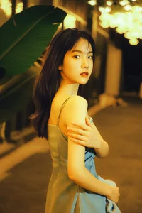 Elegant Moonlight Photography: YiTuYu Art Language Vol.9152 featuring Model Jian Xiao Cheng (44 High-Quality Images)-37