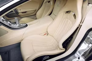 Close-up of the Ultra-Rare Bugatti Veyron Pur Sang #01: A $2.1M Limited Edition Hypercar with its Unique Speed Key-7