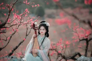 Spring Muse in Hanfu YiTuYu Art Language Vol.8879 Da Wai Wai Ge-15