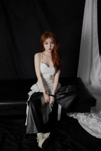 Stunning Artistic Portrait Photography of Momo Wu - YiTuYu Art Language Vol.9280 Featuring Vibrant Red and White Aesthetics-9