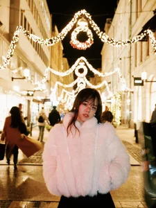 MC Thao Trang Embraces Tradition: Stunning Vietnamese Ao Dai Photoshoot for Tet Lunar New Year Celebrations-2