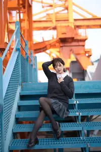 YiTuYu Vol.8824: Xiao Yi Schoolgirl Charm in Urban Setting - Captivating Youthful Elegance-14