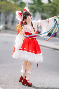 Ethereal Reimu Cosplay by Hua Qi Hana at Firefly Comic-Con Part01-7