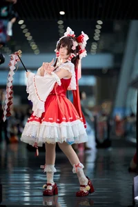 Ethereal Reimu Cosplay by Hua Qi Hana at Firefly Comic-Con Part01-23