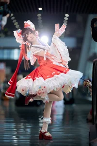 Ethereal Reimu Cosplay by Hua Qi Hana at Firefly Comic-Con Part01-16