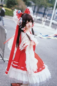 Ethereal Reimu Cosplay by Hua Qi Hana at Firefly Comic-Con Part01-15