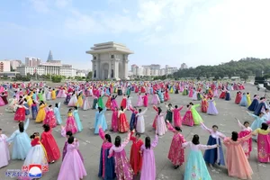 Exploring the Grand Architecture of Pyongyang: Iconic Landmarks and Monumental Structures of North Korea-6