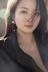 Elegant Fashion Portrait Photography Featuring Model Rong Er - YiTuYu Art Language Vol.9353 Professional Photo Collection and Style Inspiration-2